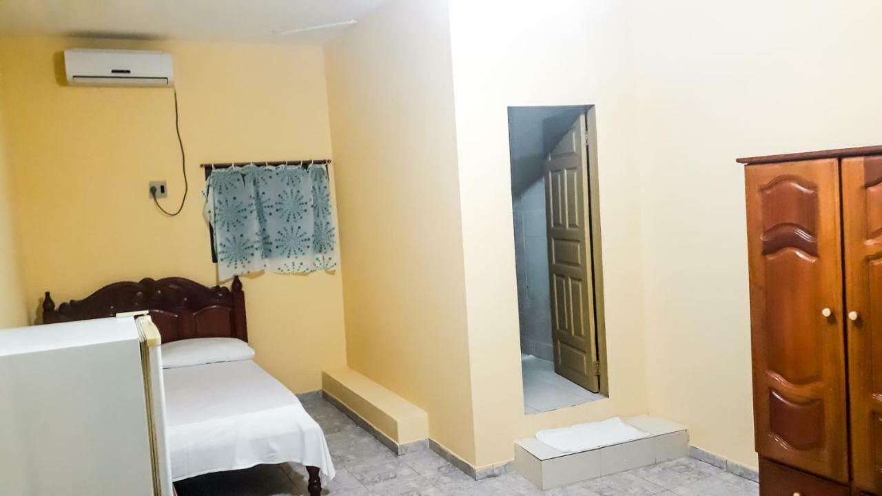 Hotel Regional II Coari Buitenkant foto